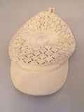 Top Hat, White Woman's Knit Cabbie One Size