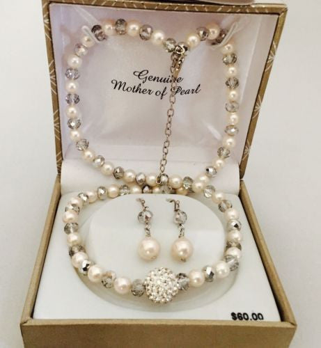 Genuine Mother Of Pearl Set Earrings/Necklace