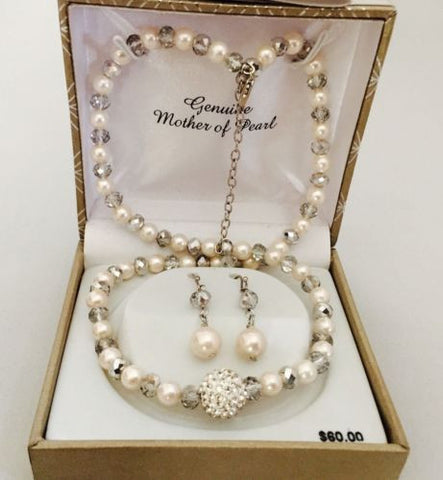 Genuine Mother Of Pearl Set Earrings/Necklace