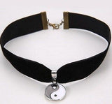 Goth Black Velvet Ribbon Choker Necklace 2-4cm, Beauty, No Stone, ribbion
