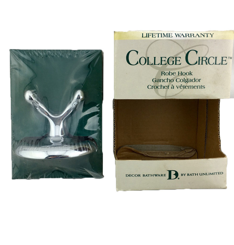 College Circle Robe Hook